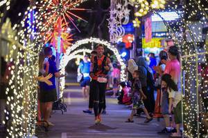 BIB: 
                            <button type="button" onclick="openModal(24875523)" class="btn btn-primary btn-sm float-right btn-popup" data-toggle="modal" data-target=".modal-high-quality">
                        <i class="fas fa-shopping-cart"></i> Add to Cart
                    </button>
                                            <button type="button" onclick="isThisMe(24875523, true)" class="btn btn-success btn-sm float-right btn-popup btn-isme hidden" data-toggle="tooltip" data-placement="bottom" title="นี่คือรูปของคุณใช่ไหม คลิกที่นี่เพื่อเอาเข้าอัลบั้ม">
                        <i class="fas fa-plus"></i> Add to album
                    </button>
                    <button type="button" onclick="isThisMe(24875523, false)" class="btn btn-warning btn-sm float-right btn-popup btn-isnotme hidden">
                        <i class="fas fa-ban"></i> Remove from album
                    </button>